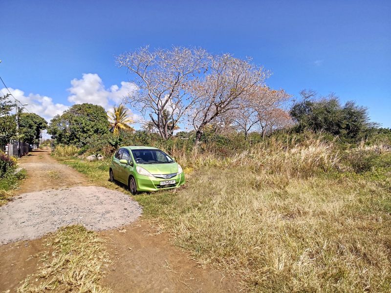 land for sale on Petit Raffray Petit Raffray Land 2056 m² Sale