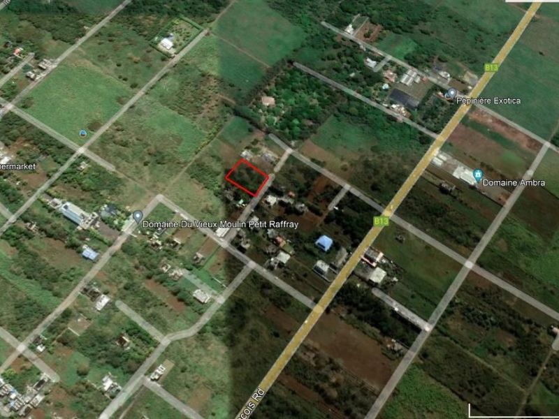 land for sale on Petit Raffray Petit Raffray Land 2056 m² Sale