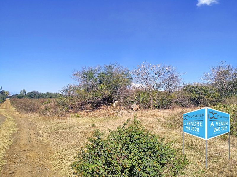 land for sale on Pereybere Pereybere Land 886.51 m² Sale