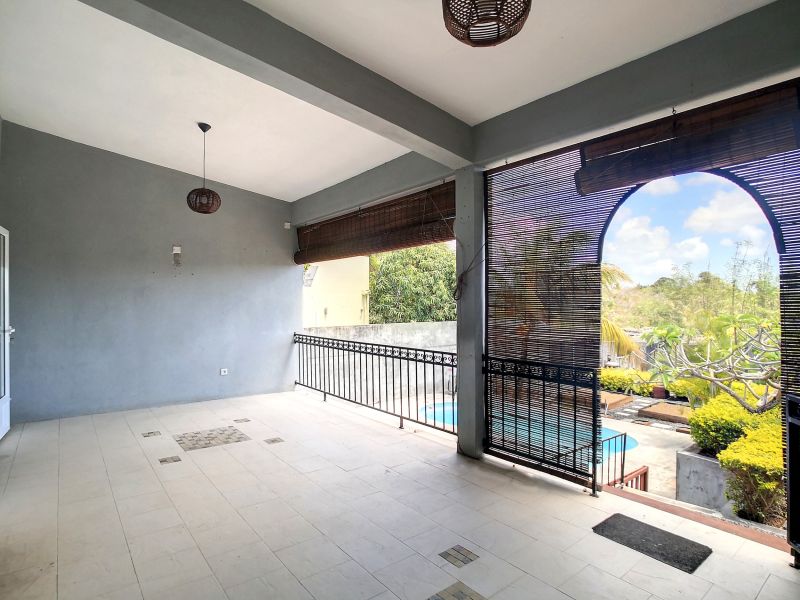 maison 6 pièces en vente sur Saint Antoine Saint Antoine Maison 6 pièces 169 m² Vente