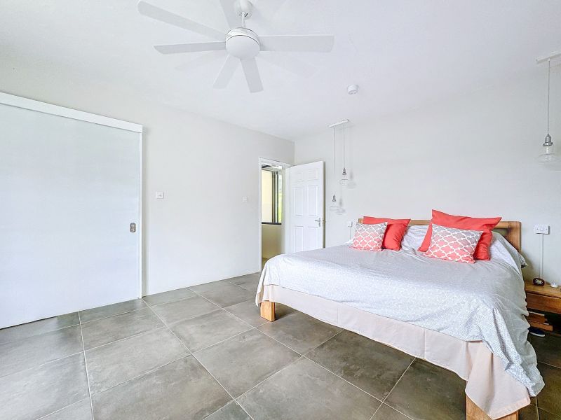 house 8 rooms for sale on Calodyne Calodyne House 8 rooms 364 m² Sale