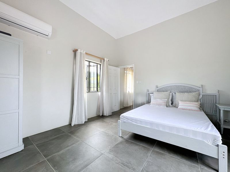 house 8 rooms for sale on Calodyne Calodyne House 8 rooms 364 m² Sale
