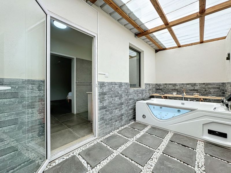 Calodyne Maison 8&nbsp;pièces 364&nbsp;m² Vente