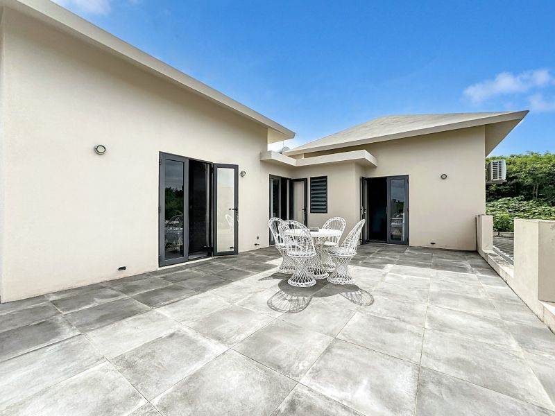 house 8 rooms for sale on Calodyne Calodyne House 8 rooms 364 m² Sale