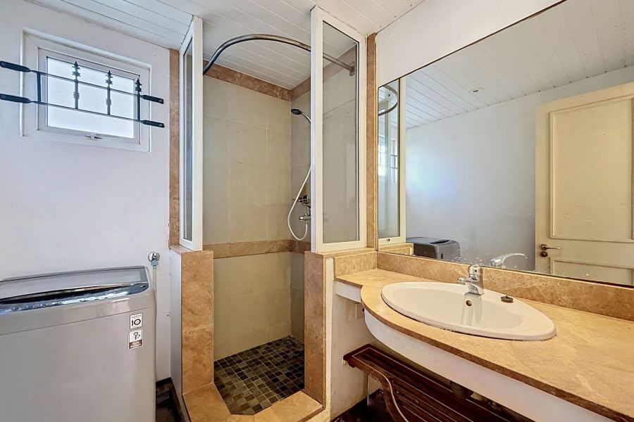 Grand Baie Apartment 4&nbsp;rooms 182&nbsp;m² Sale