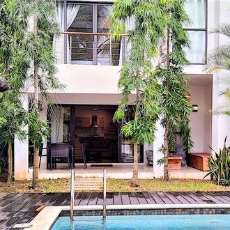 Duplex Grand Baie VENDU par DECORDIER immobilier Mauritius. 
