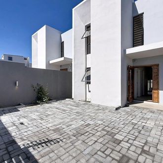 House Roches Brunes sold by DECORDIER real estate Mauritius 